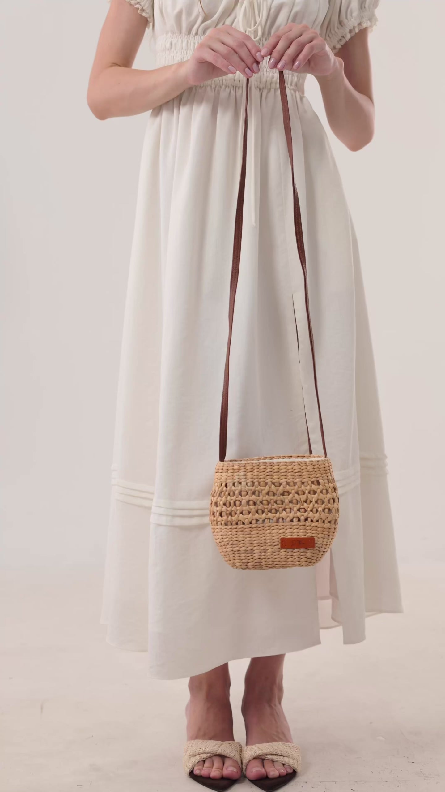 Sora Crossbody